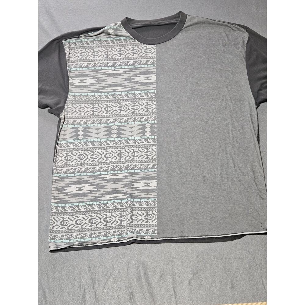 Geometric Aztec Shirt Womens 3XL Gray Southwestern Pattern Colorblock Faded